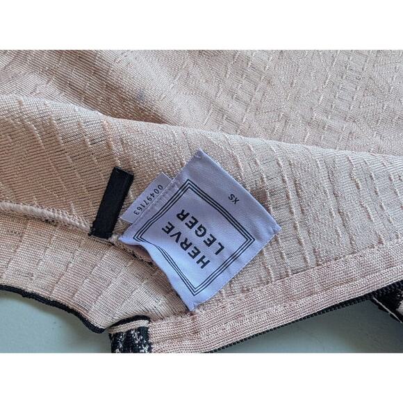 NWOT Herve Leger Filipa Knit Stripe Maxi Dress Gown Size XS Black Beige #1B458 - Picture 9 of 14